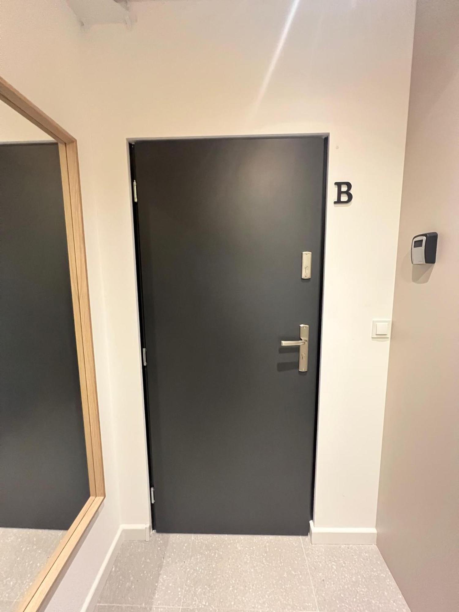 Mieszkanie Blisko Radomskiego Centrum Onkologii Eksteriør billede